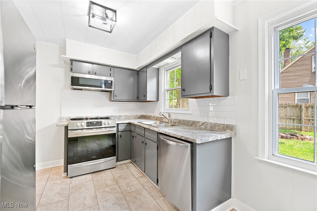 2305 Harding Road, Cuyahoga Falls, Ohio image 15