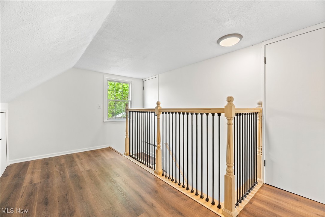 2305 Harding Road, Cuyahoga Falls, Ohio image 23