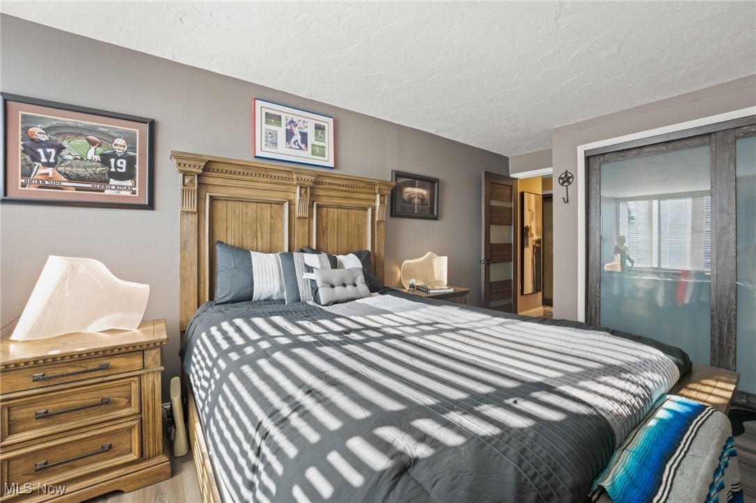 Carlyle Condo - Residential