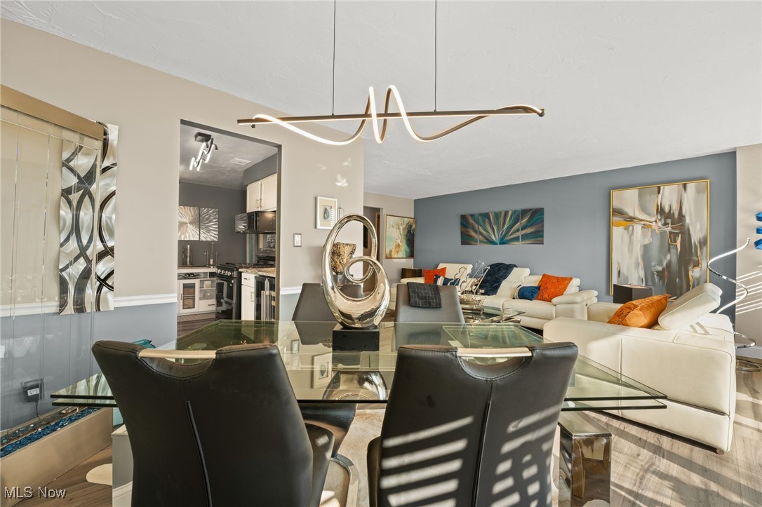 Carlyle Condo - Residential