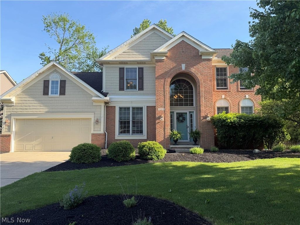 Photo of 19465 Blue Spruce Drive, Strongsville, OH 44149 (MLS # 5212383)