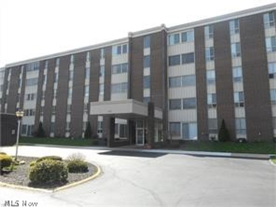 Beautiful 2 bedroom/1 bath condo at desirable Silver Lake Towers.  If you enjoy swimming, the location is perfect since the condo is in the building across the parking lot from the inground heated pool to enjoy next Summer!  All rooms are spacious.  Combination living and dining room is perfect for entertainment and features sliders to 3 season sunroom to enjoy the seasons and wildlife.  Updated kitchen features newer white cabinetry with soft close cabinets and some with pull out drawers (nice black appliances convey).  Newer laminate flooring in master bedroom with walk in closet plus another closet.   Storage unit is conveniently located on the same floor as your condo.  Garage space #95.

Please note the monthly fee is increasing to $493 effective January 1, 2022 ($18 total increase).