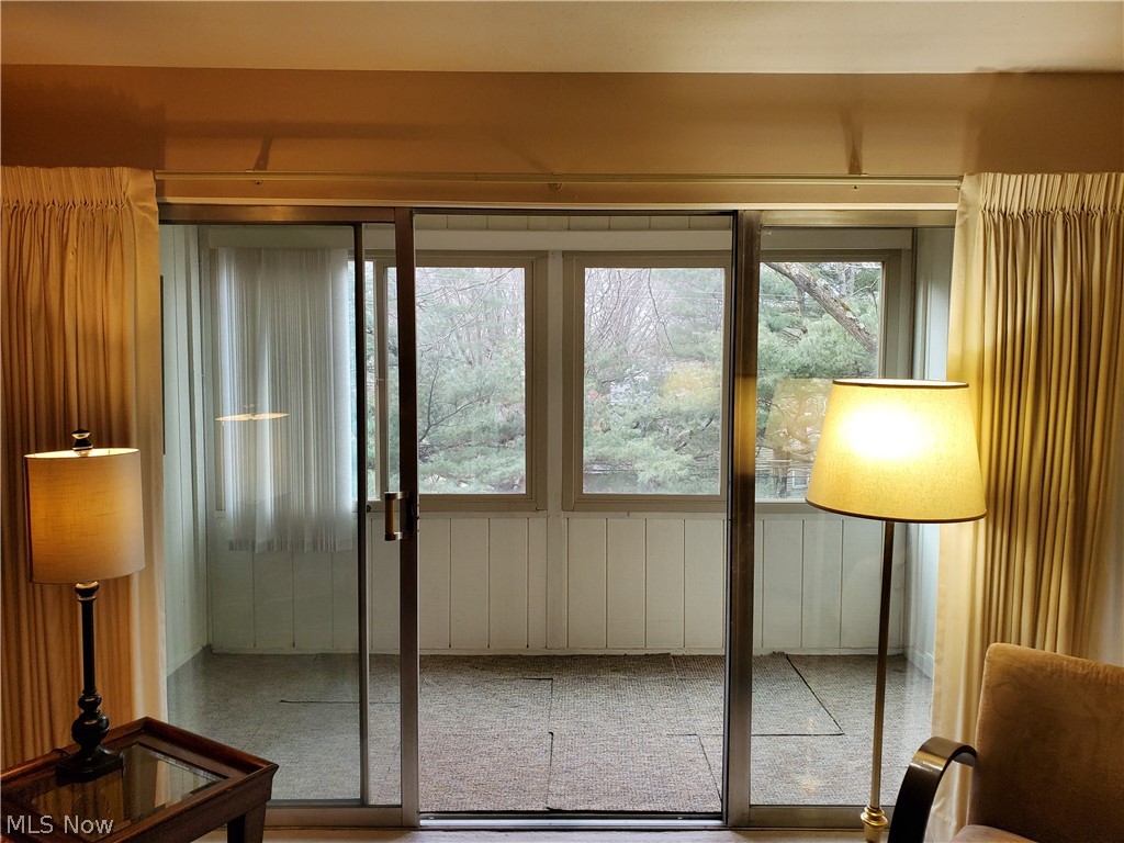 Silver Lake Towers Condo - Residential