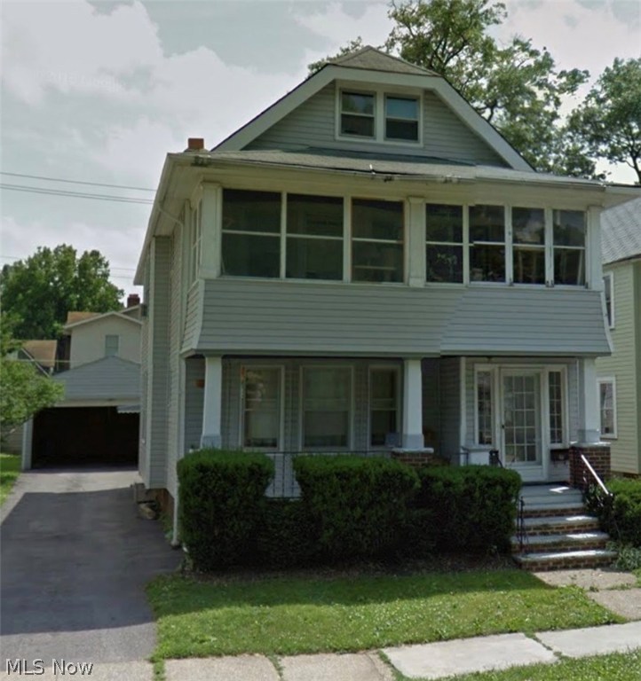 George Hansens - Residential Income