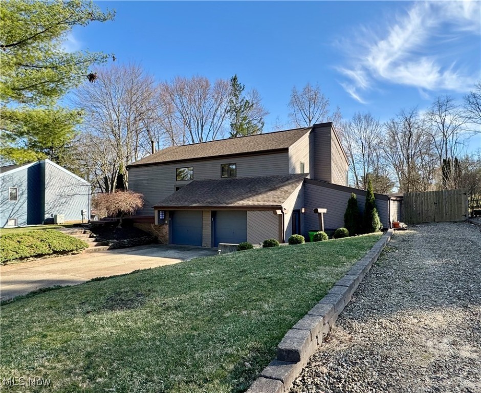 8010 Parkford Street, Massillon, Ohio image 2