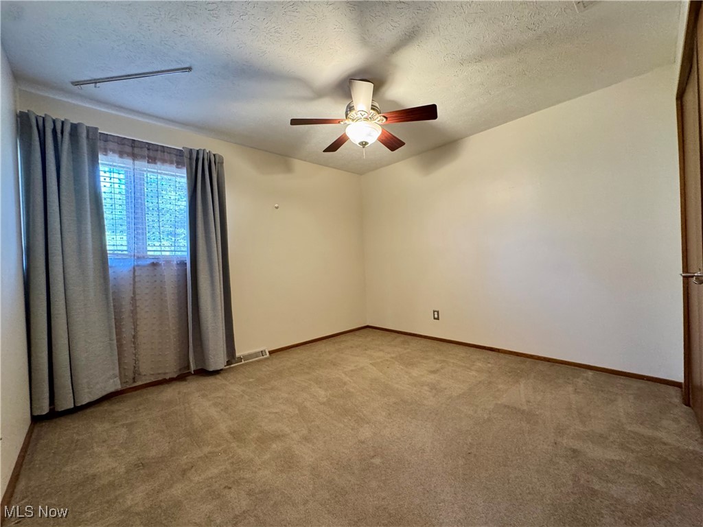 8010 Parkford Street, Massillon, Ohio image 25