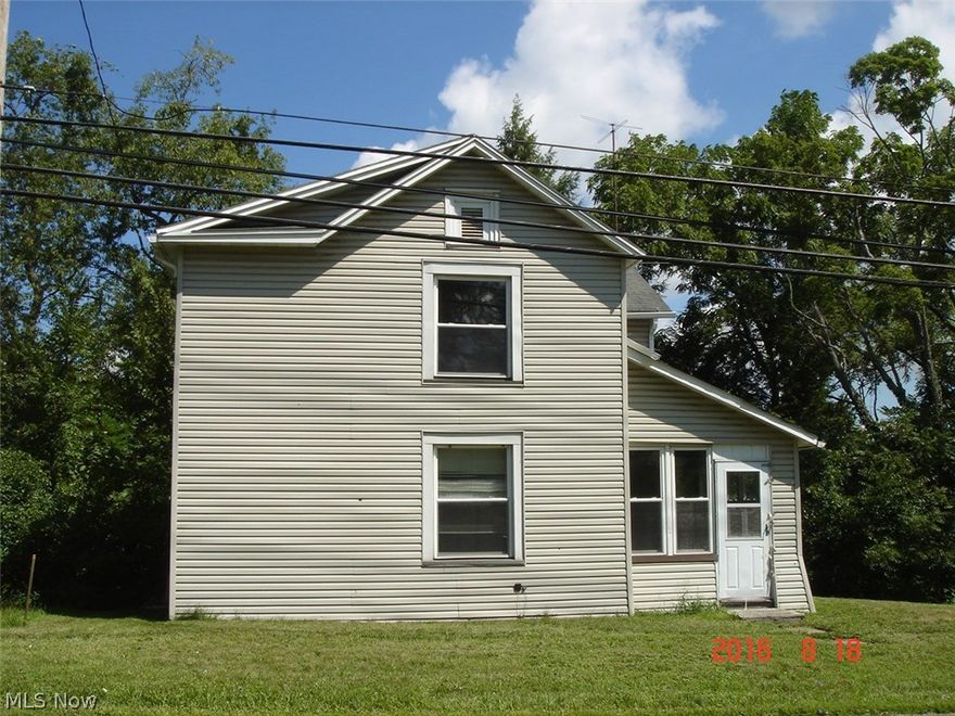 Investors.  Dont miss out on this great buy.  Close to park.  Large 2 story home.  Enclosed porch, large living room, Dining room, kitchen and 1/2 bath on first floor. Three bedrooms and full bath on second floor.