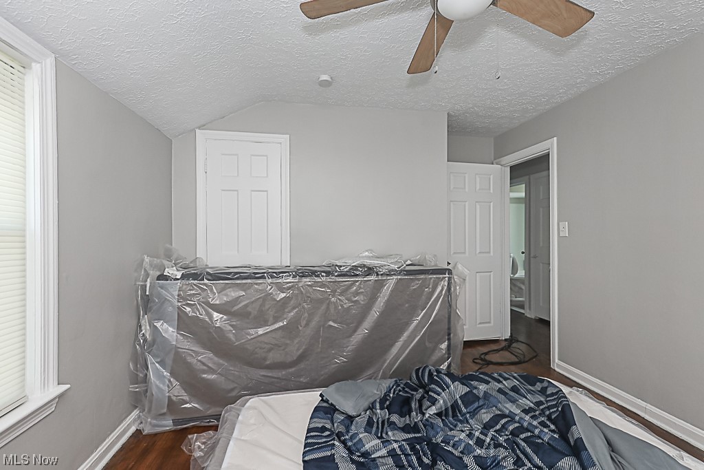 Shaker Lee - Residential