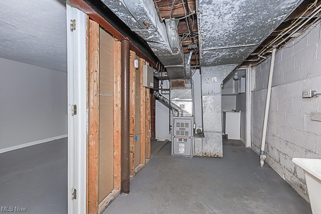 Shaker Lee - Residential