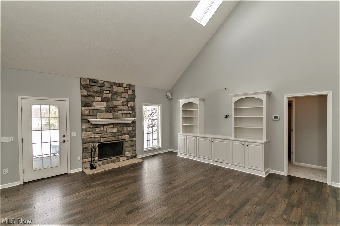 Village Lake Estates - Residential