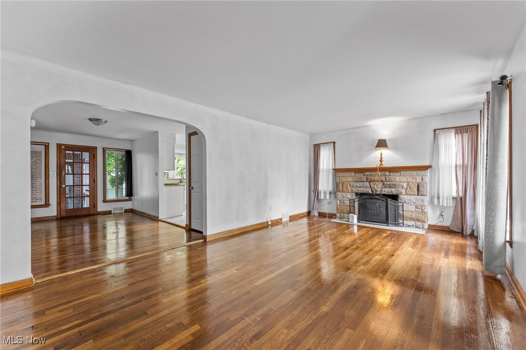 884 Greenwood Avenue, Akron, Ohio image 4