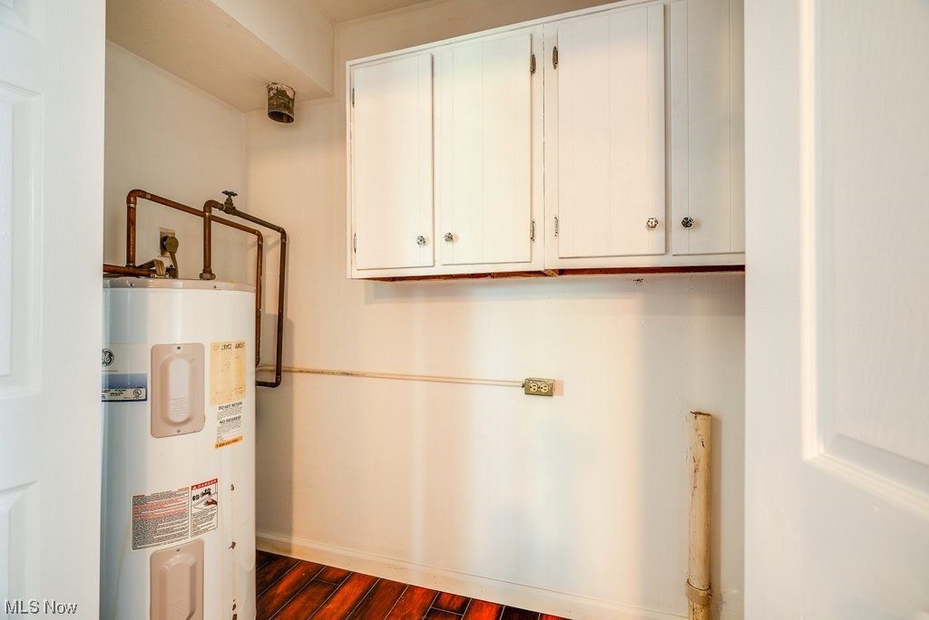 Kings Court Condo - Residential