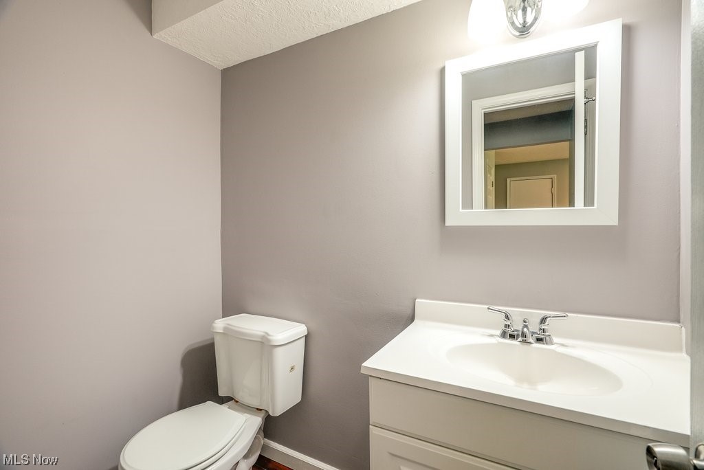 Kings Court Condo - Residential