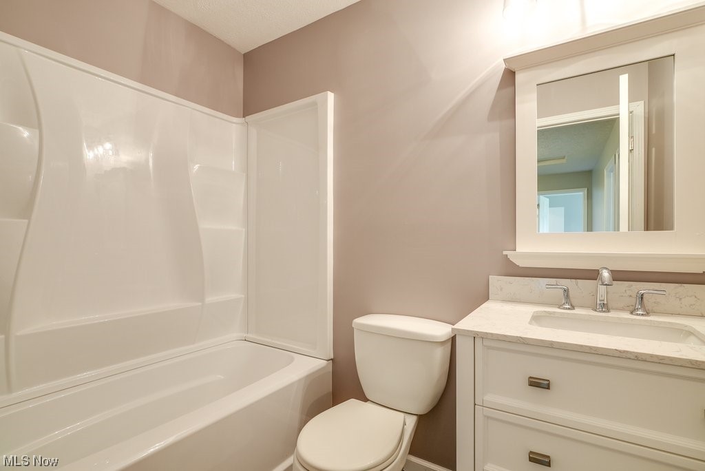 Kings Court Condo - Residential