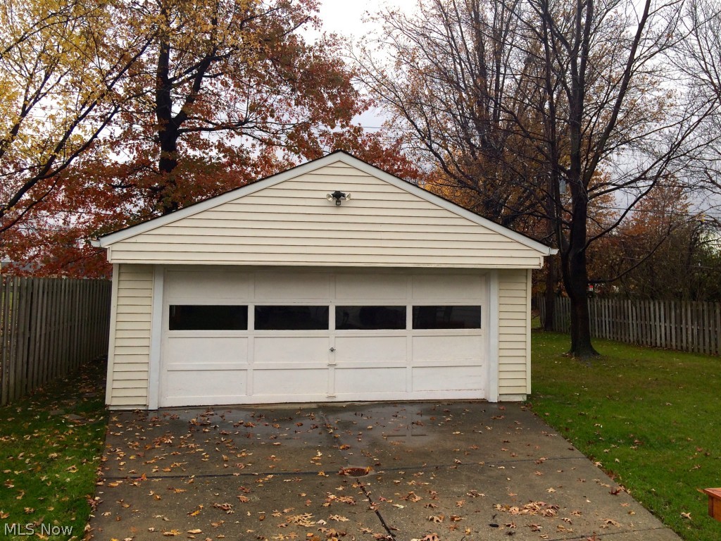 Howard Homes - Residential