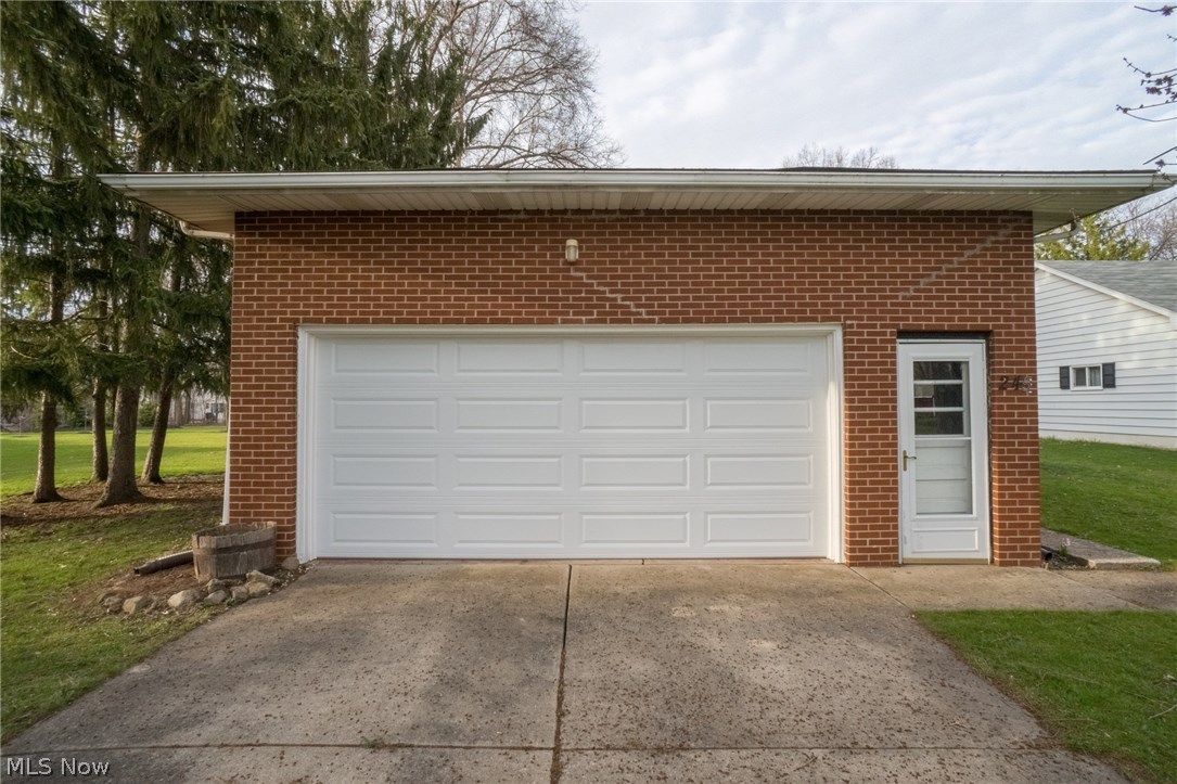 Village/Sebring - Residential