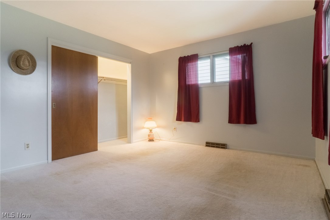 Village/Sebring - Residential