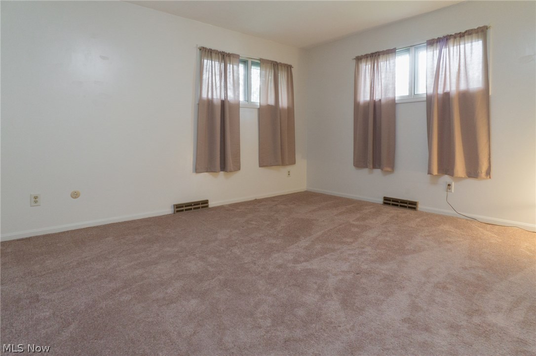 Village/Sebring - Residential