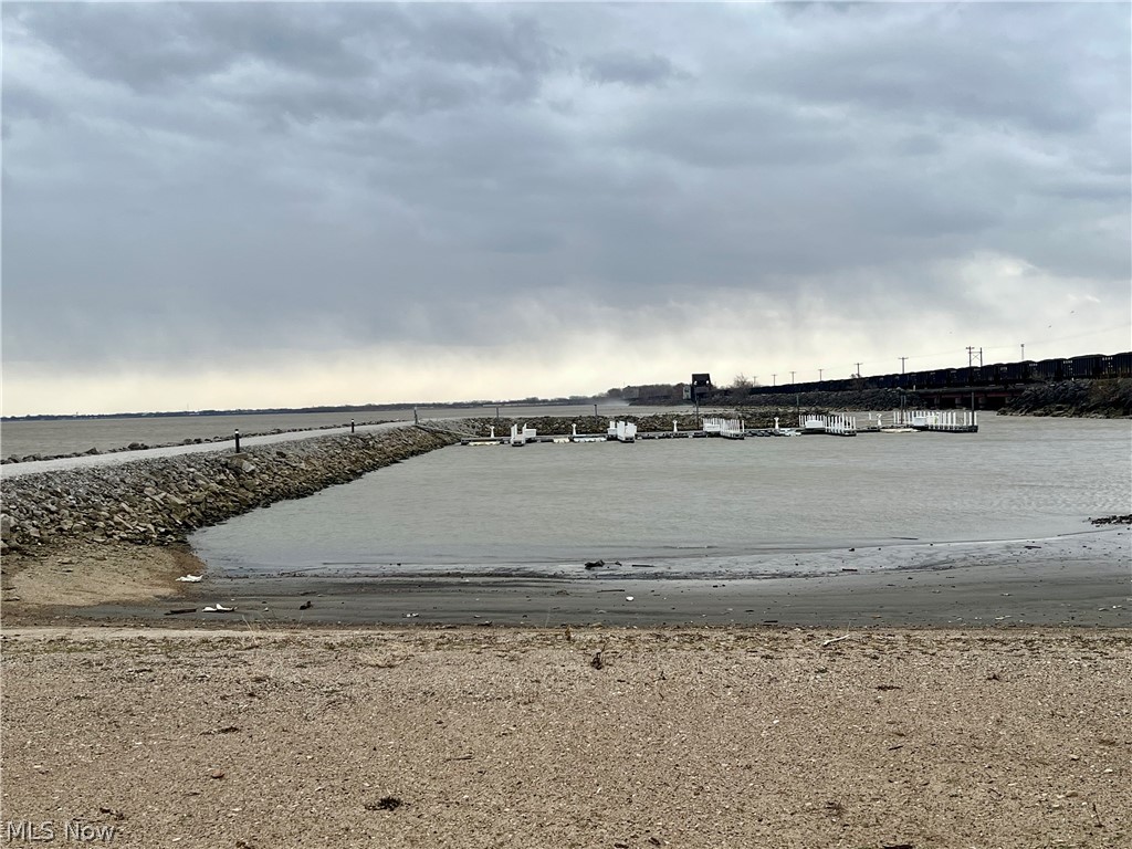 Cove On The Bay Sub - Land