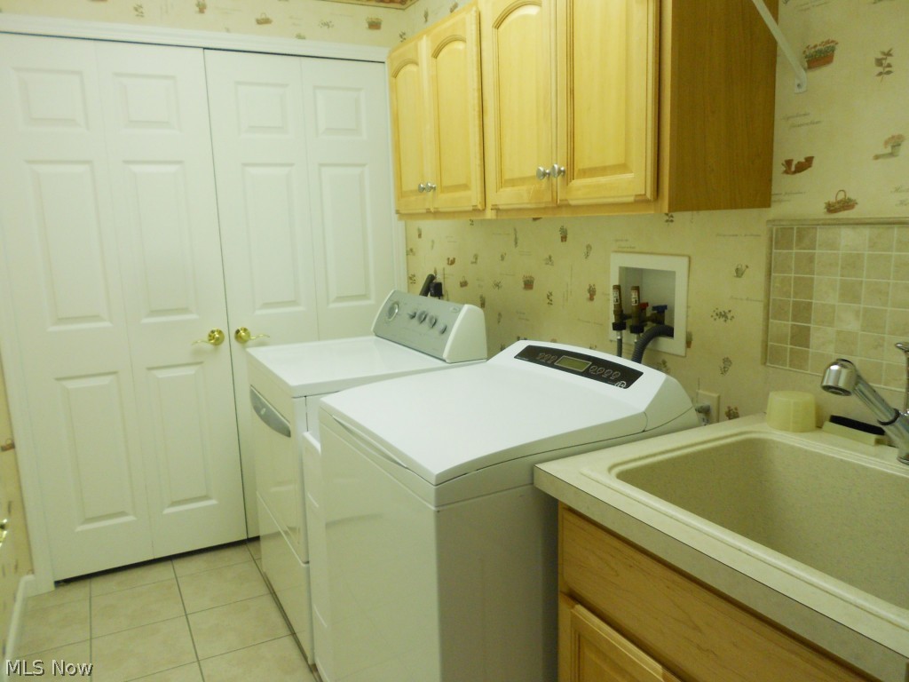 Greenwood Hlnds Condo Ph 10 - Residential