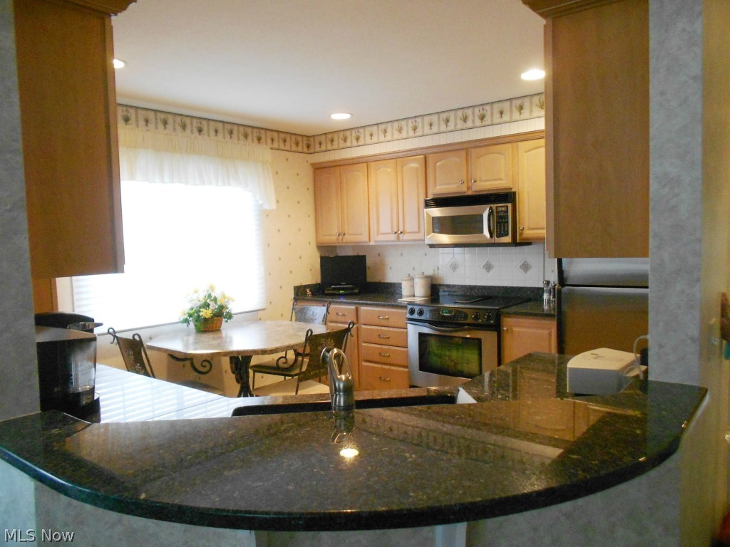 Greenwood Hlnds Condo Ph 10 - Residential