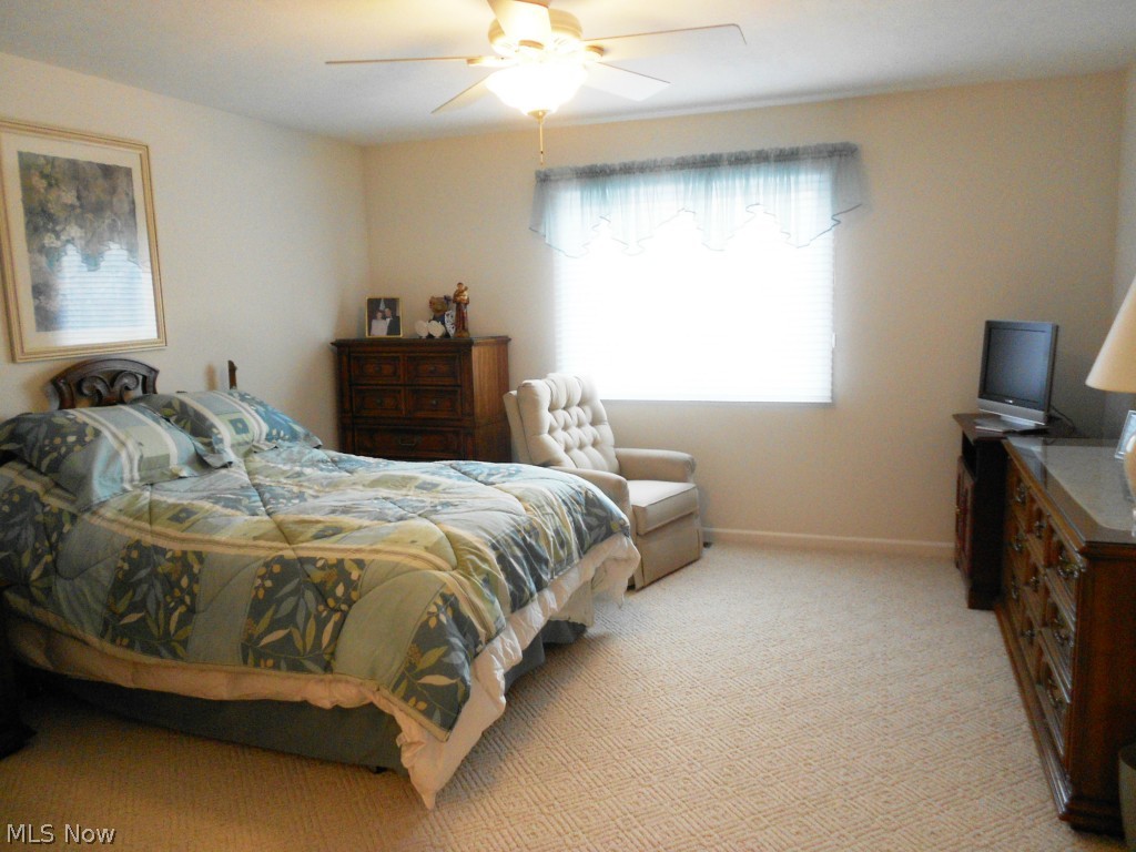 Greenwood Hlnds Condo Ph 10 - Residential