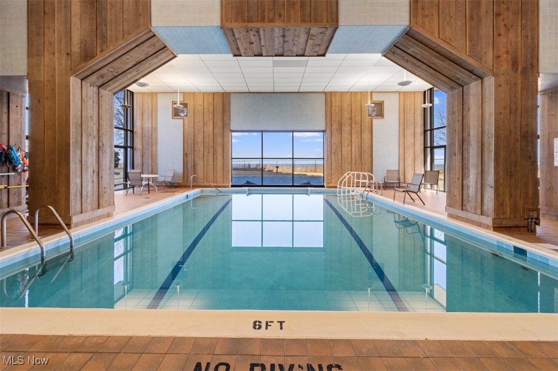 Meridian Condo - Residential