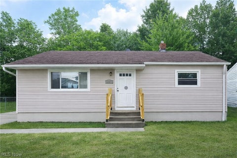 Homes For Sale - 4477 E 143rd Street<br/> Cleveland, OH 44128