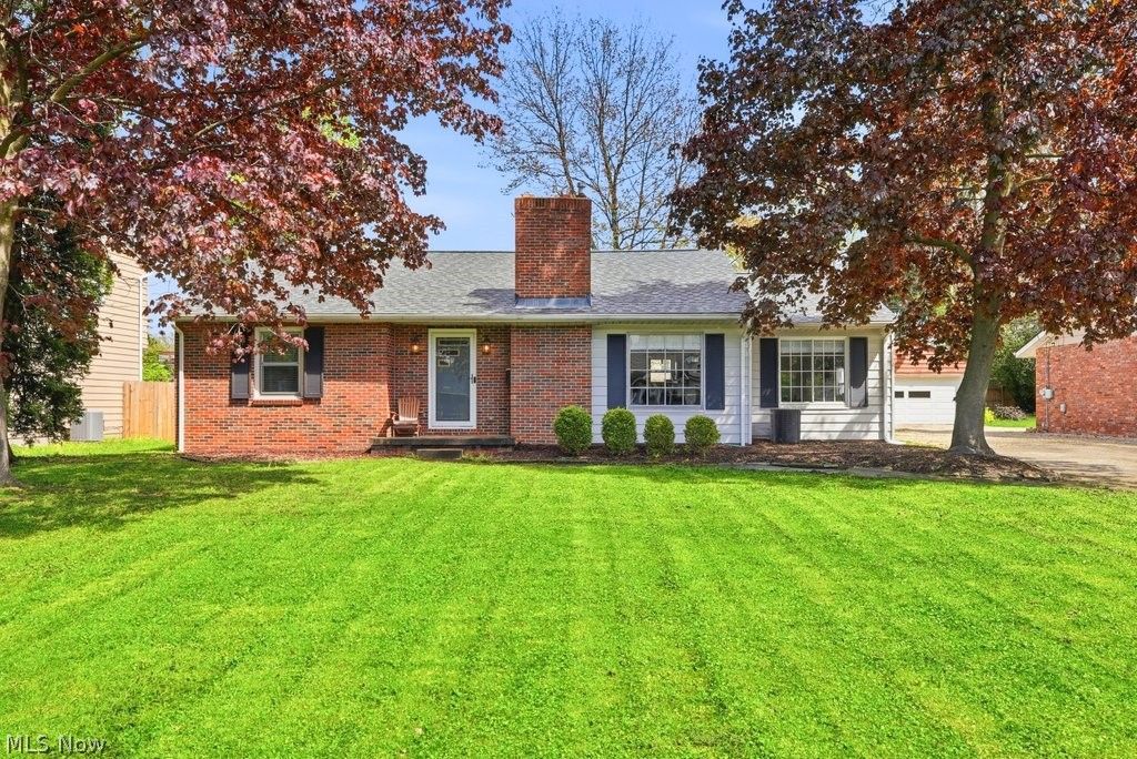 Photo of 2985 Vincent Road, Silver Lake, OH 44224 (MLS # 5206135)