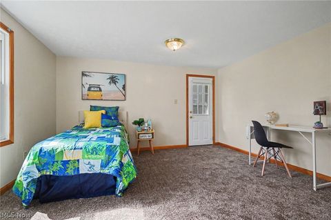 Tiny photo for 1446 Jersey Street, Lake Milton, OH 44429 (MLS # 5209323)