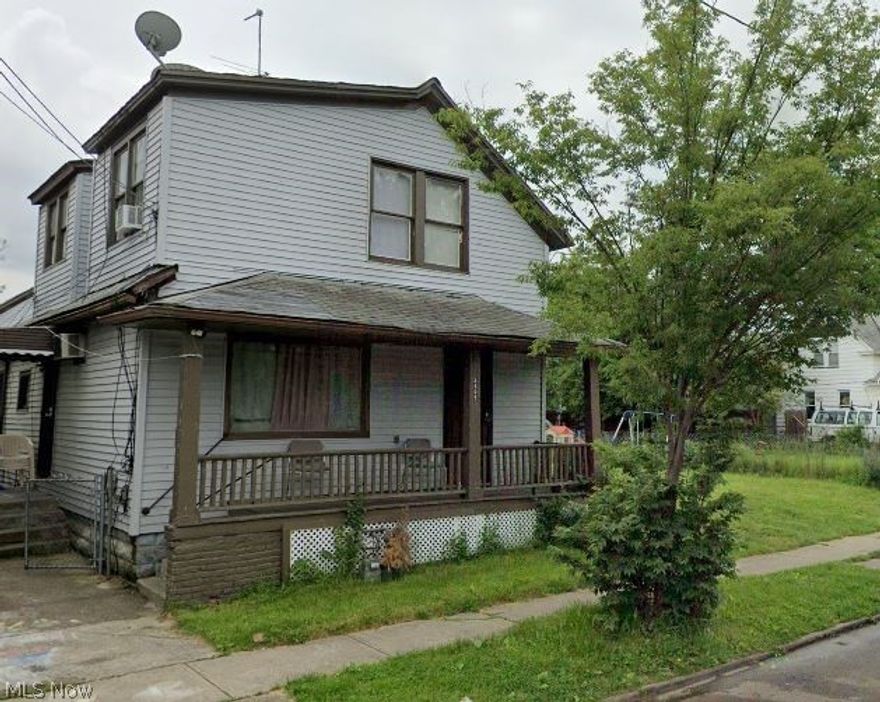 Fall Application Blowout SALE! All applications 50% off until end of 2022. Our Application is Always good for any of our listings! Apply Today with Confidence.
This cute 2 bed 1 bath is one story. Nice sized kitchen completed with updated cabinets, No stove/ fridge included, but can be rented. Plenty of windows throughout allowing for natural lighting. New flooring throughout. 1 off street parking spot and your own Private entrance. 550 credit score
Call today, this property won't last.
 
Equal Housing Opportunity
Immediate Move in available
Existing Pets negotiable