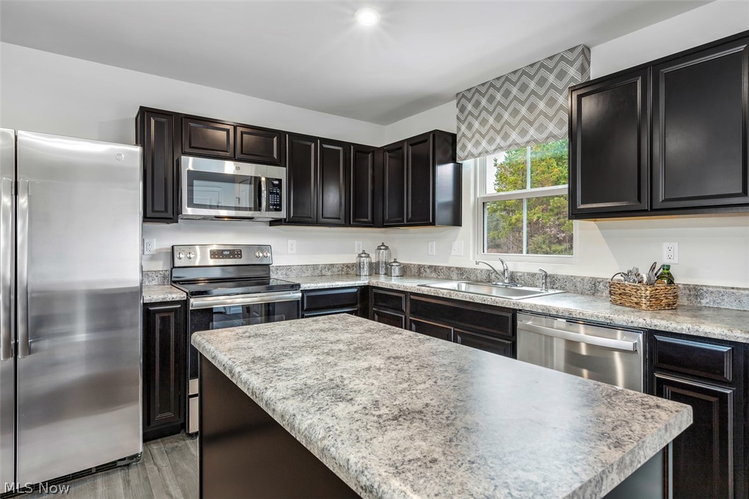 Encore at Heisley PArk - Residential