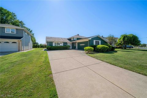 Tiny photo for 1207 Cordova Road, Mayfield Heights, OH 44124 (MLS # 5221135)