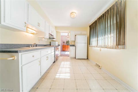 Tiny photo for 1207 Cordova Road, Mayfield Heights, OH 44124 (MLS # 5221135)