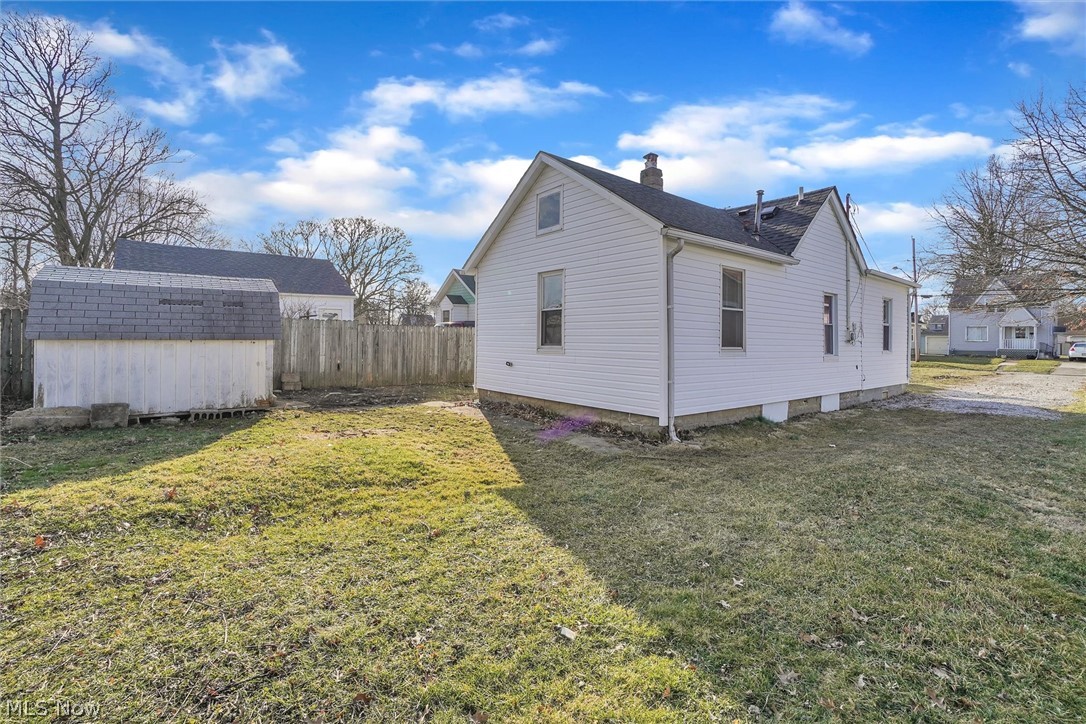 W S Poles Add - Residential