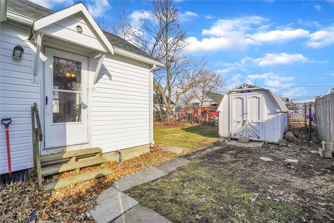 W S Poles Add - Residential