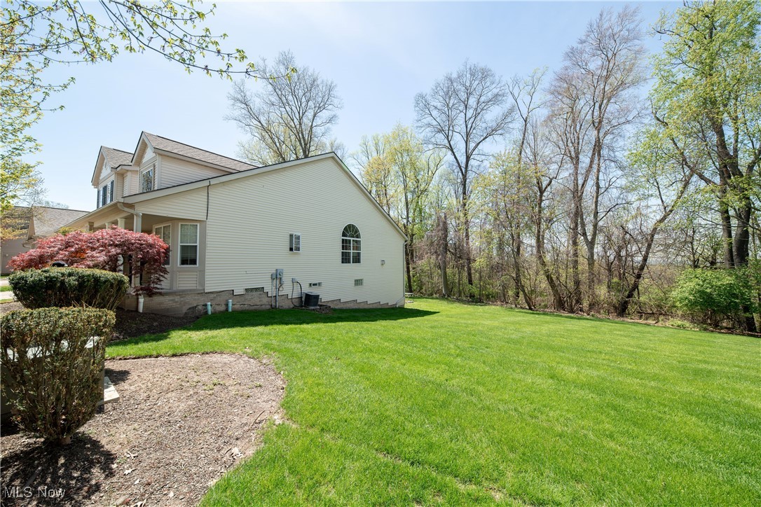 8555 Primrose Lane, Macedonia, Ohio image 3