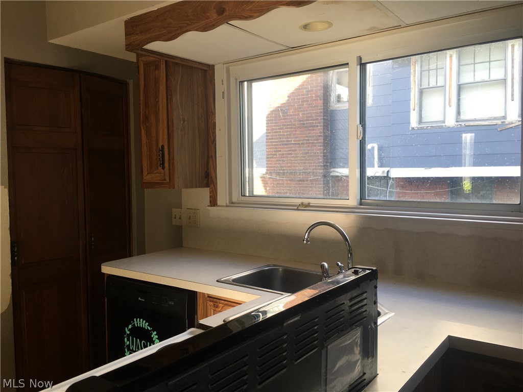 Goodyear Heights - Residential Lease