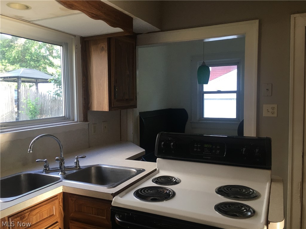 Goodyear Heights - Residential Lease