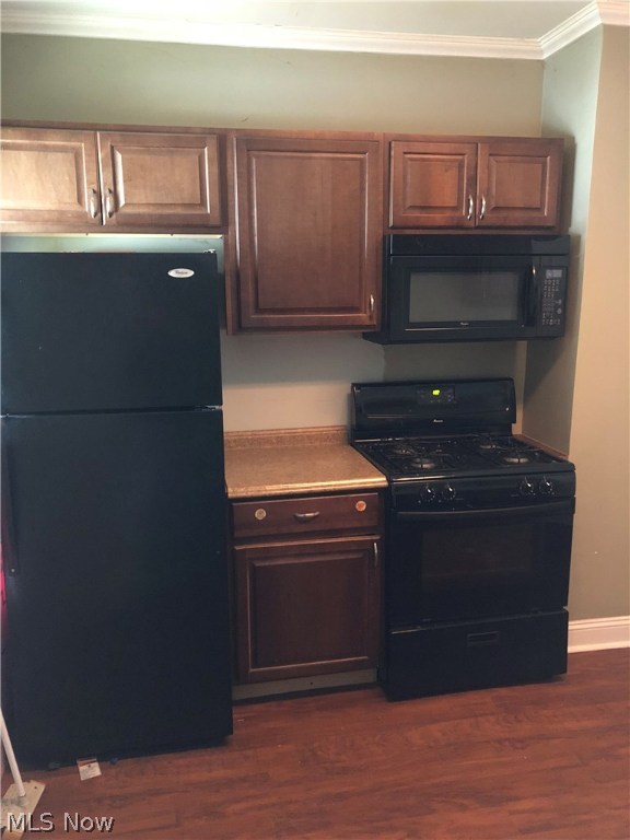 Thomas Hindes - Residential Lease