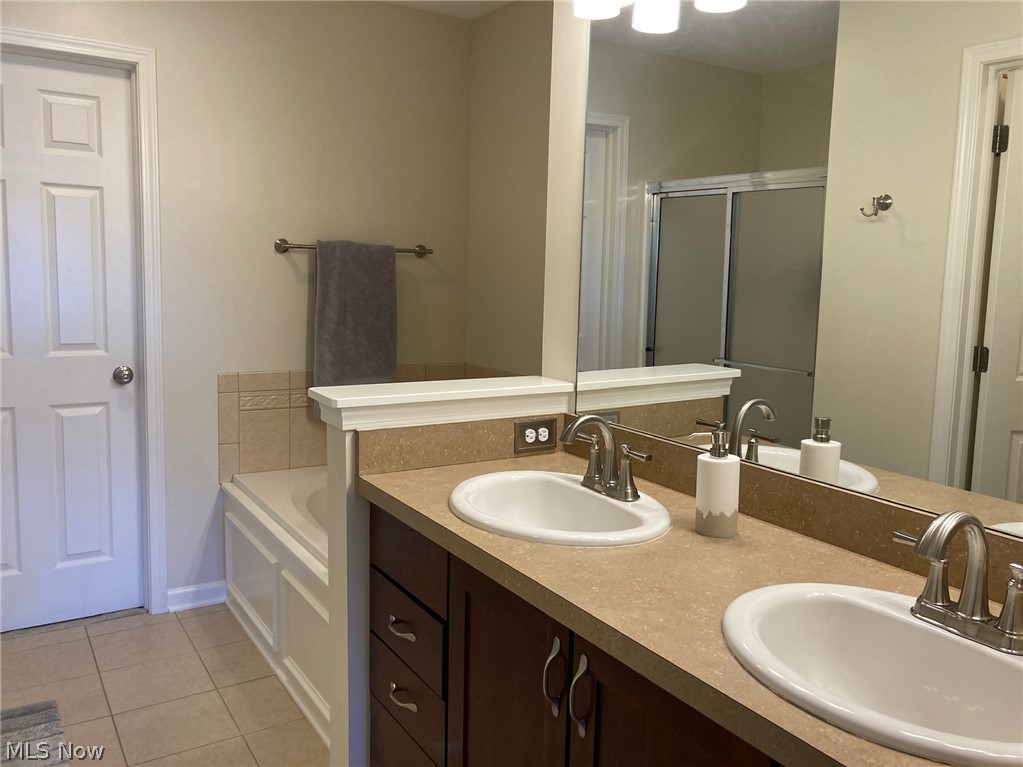 Stone Rdg Ph 02 - Residential