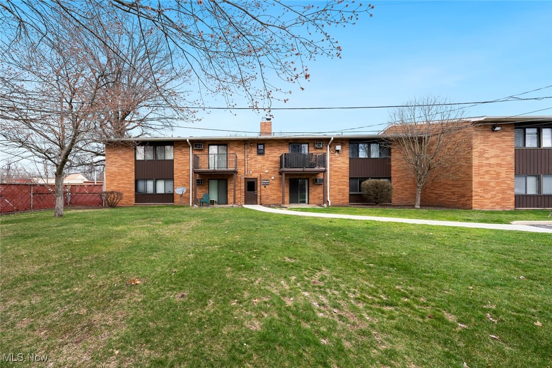 23845 David Drive #104, North Olmsted, Ohio image 3