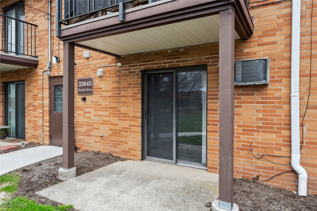 23845 David Drive #104, North Olmsted, Ohio image 4