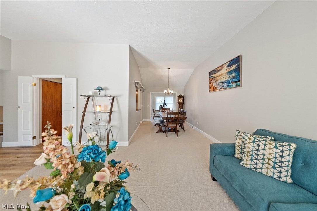 111 Edgefield Drive