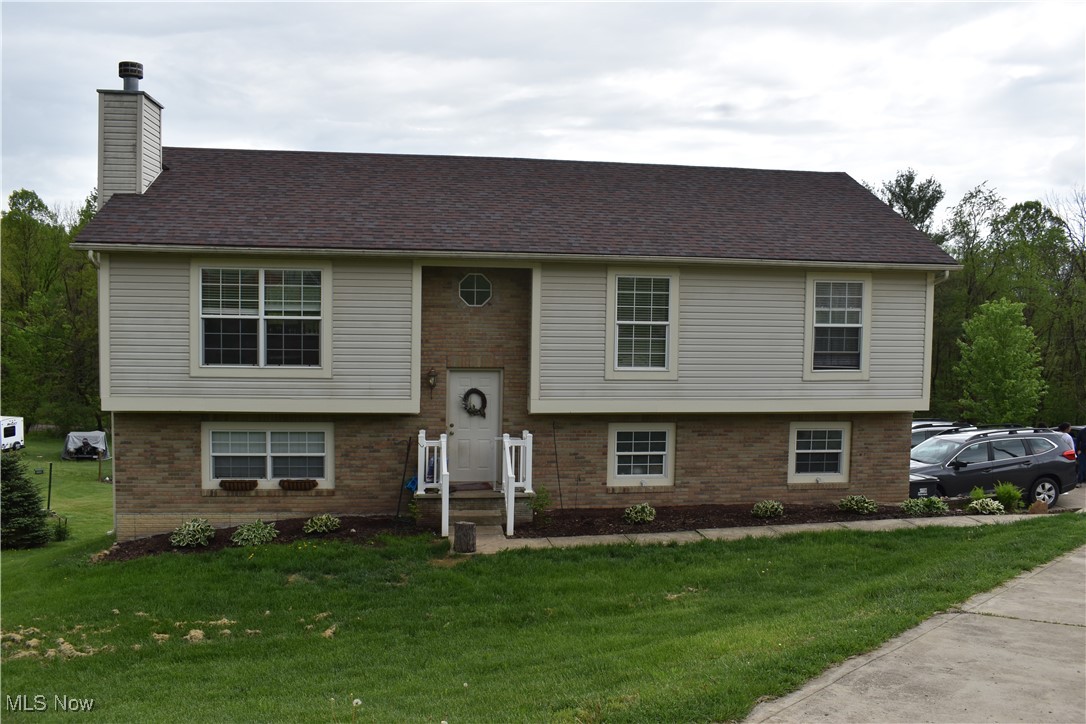6710 Layman Drive, Nashport, Ohio image 1