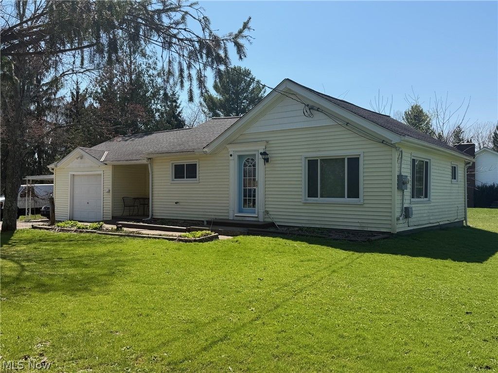 Photo of 13268 Shady Lane, Chesterland, OH 44026 (MLS # 5198992)