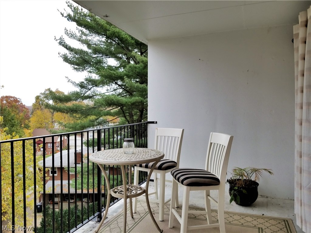 Seven Stories East Condo - Residential Lease