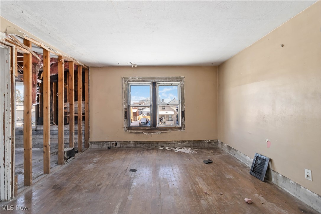 Stecks - Residential Income