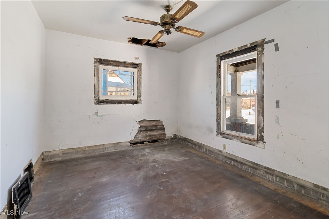 Stecks - Residential Income