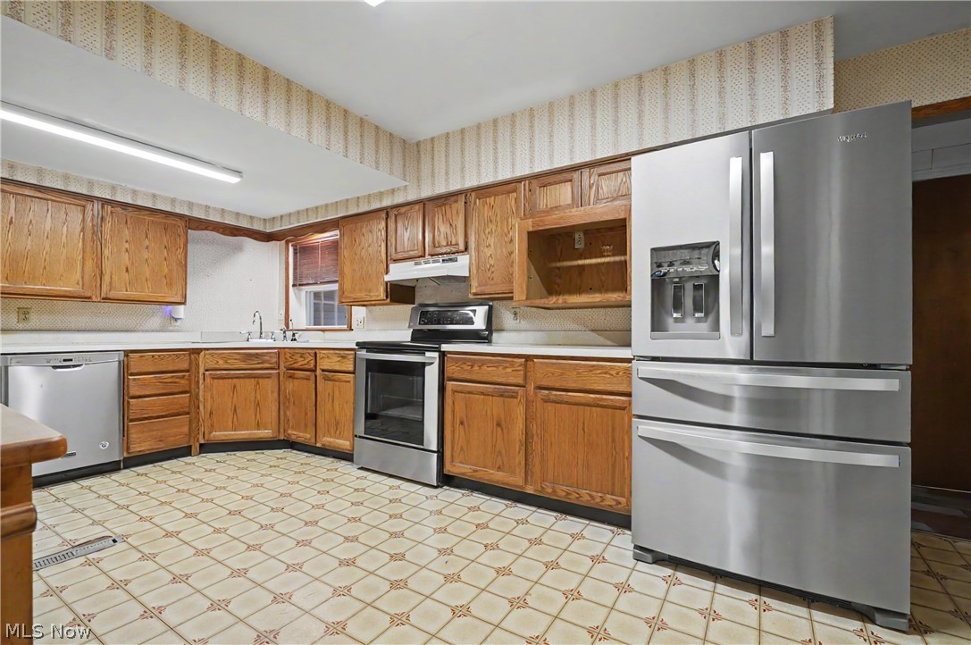 City/Canfield - Residential